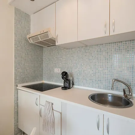 Complejo Orlando 206 *